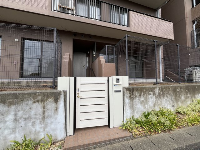 東急ドエル・アルス明石朝霧台【分譲賃貸】の玄関