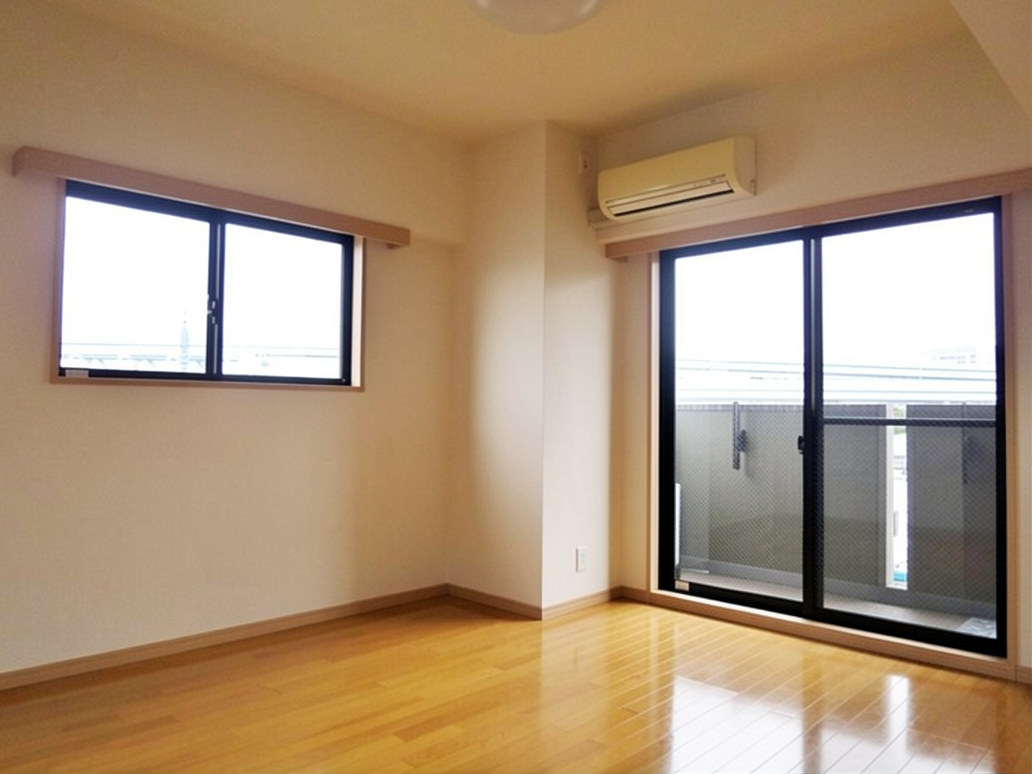北区豊島２丁目の賃貸マンションの居間・リビング