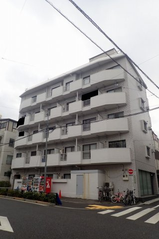 シャンボール小石川の外観