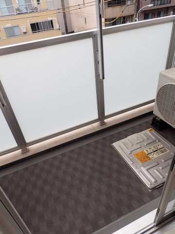 プライマル千石のバルコニー