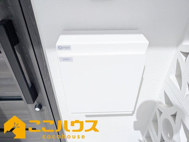 西原町我謝　RC住宅　新築戸建て　全3棟　C号棟のその他|郵便受け
