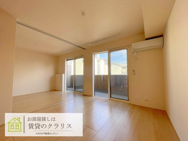 グランソレイユ西院A棟