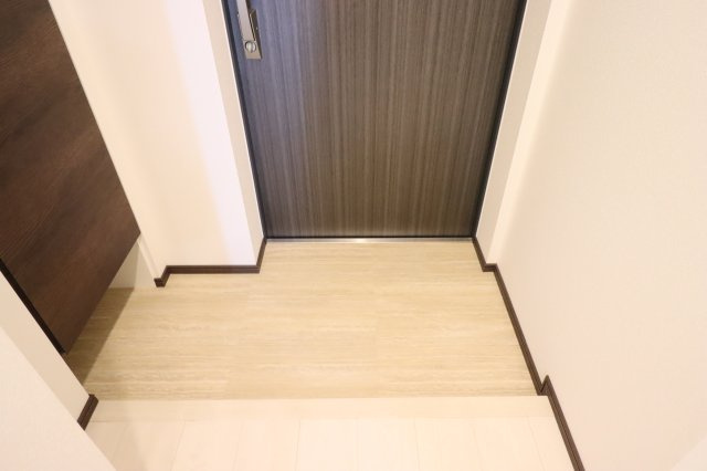 GENOVIA青砥skygardenの玄関
