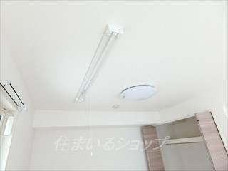 メゾン・ド・シェリⅠの設備|室内物干し