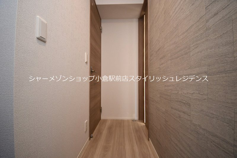 D-ROOM守恒　B棟　の玄関|廊下