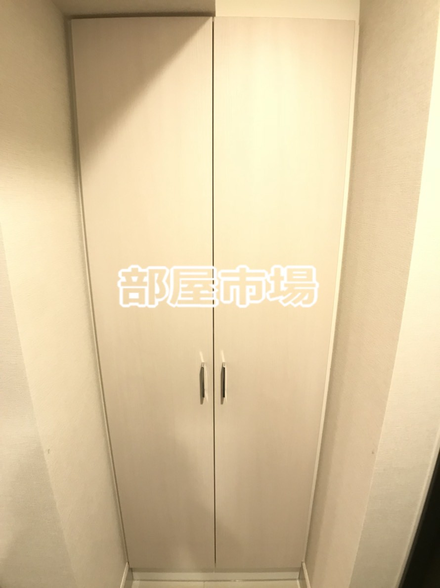 HY's三ノ輪の玄関|シューズボックス