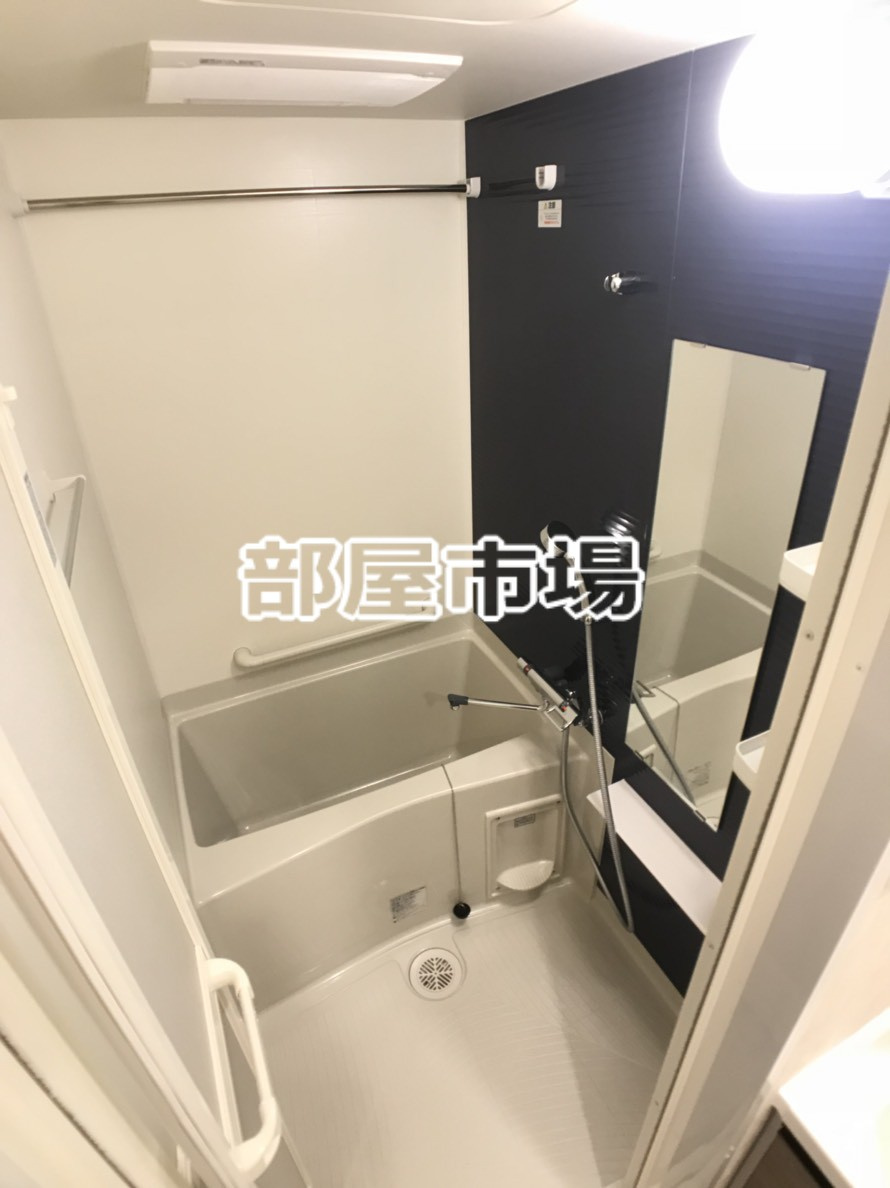 HY's三ノ輪の浴室