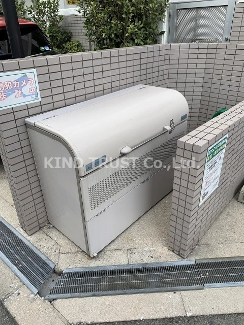 アイディール中之島のその他共用部分|陽当たり良好なバルコニーです