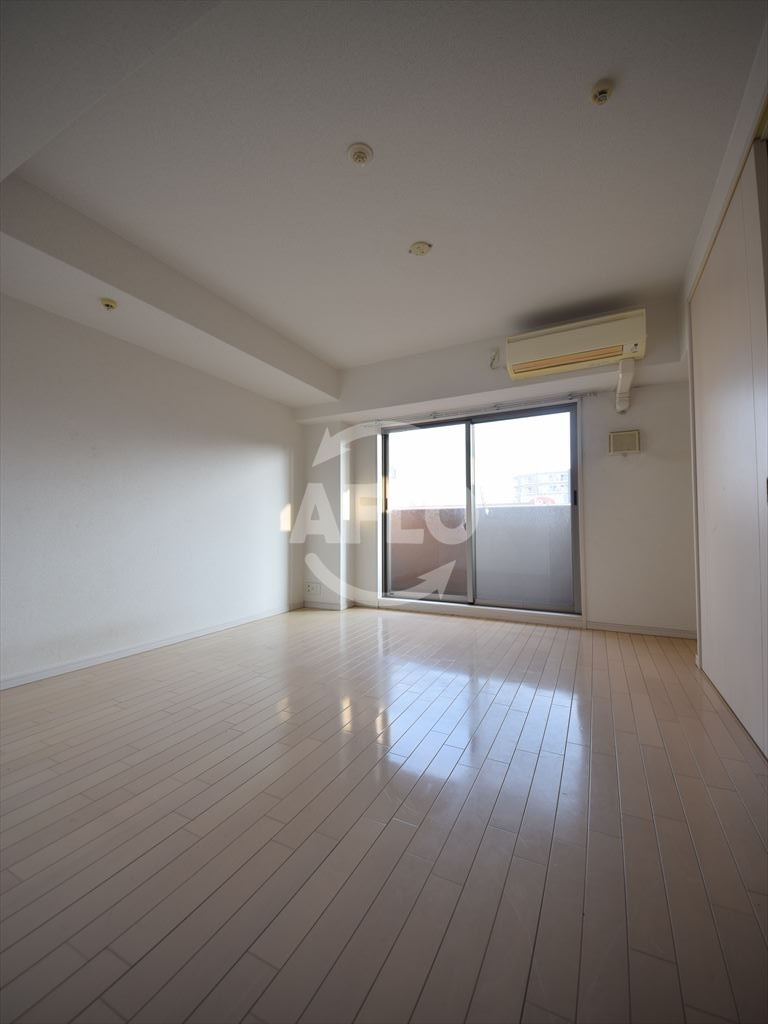 S-RESIDENCE難波Vialeの居間・リビング|S-RESIDENCE NAMBA Viale　開放的なお部屋