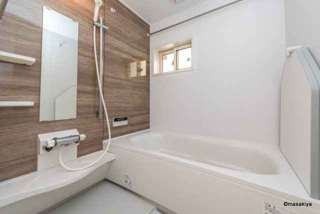 リラ・クレール　Ⅲの浴室