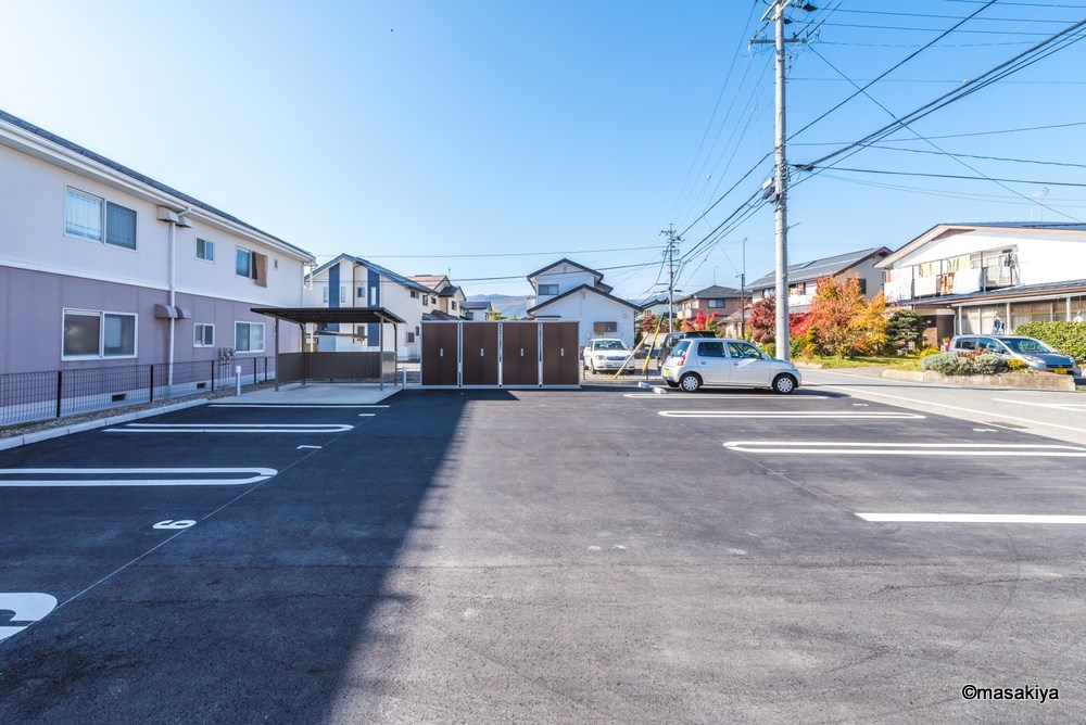リラ・クレール　Ⅲの駐車場|駐車場