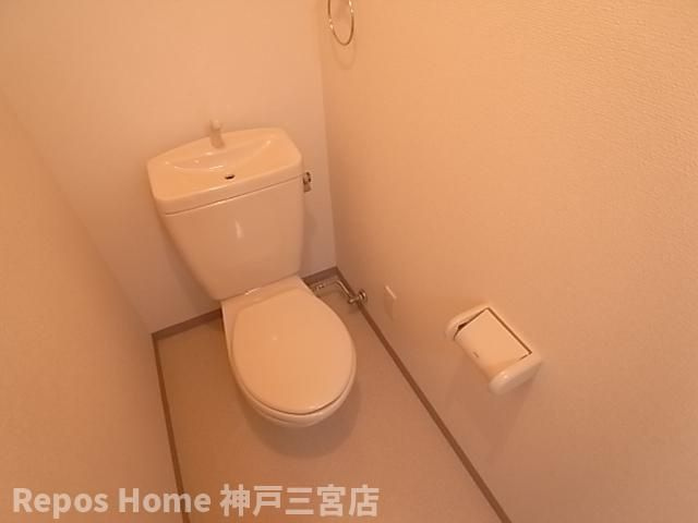 サンビルダーパールビル　のトイレ