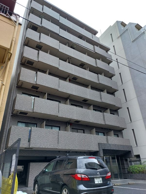 ルーブル芝公園の外観