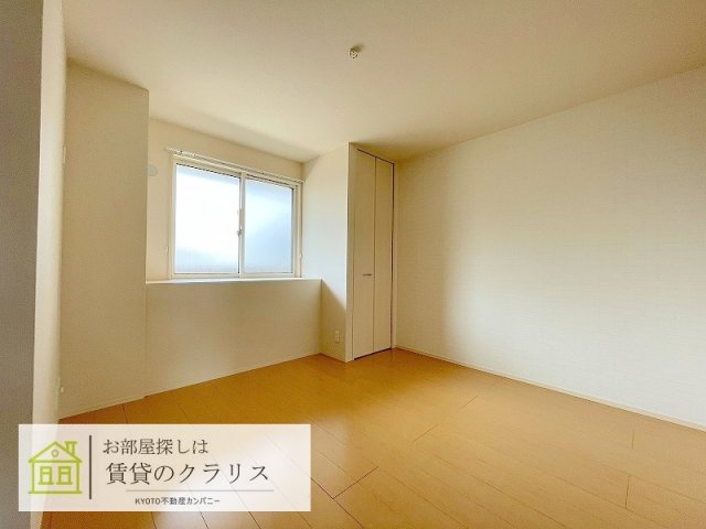 グランシャリオ西院