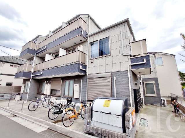 イル春日町の駐車場