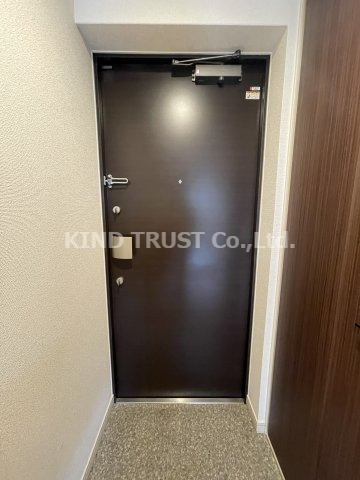 プレサンス梅田北パワーゲートの玄関