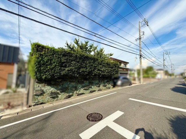 日進市藤塚一丁目土地の前面道路含む現地写真|前面道路幅員約6.4ｍ