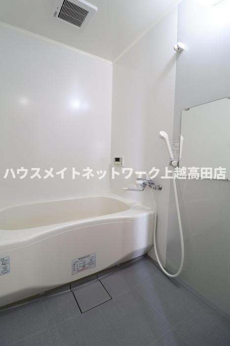 レセンテの浴室|追焚機能付