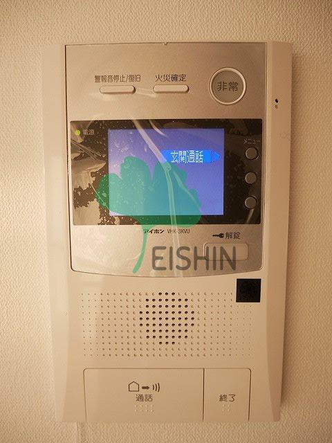 グランフォーレ箱崎アネックスのセキュリティ|モニター付きインターホン