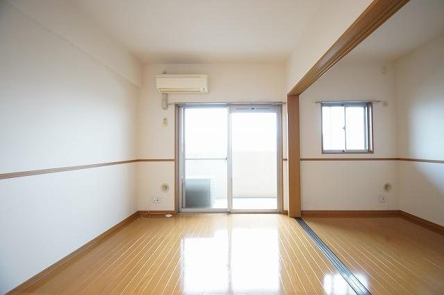 S-FORT箱崎東の居間・リビング|アレンジ自由自在の広々空間です！