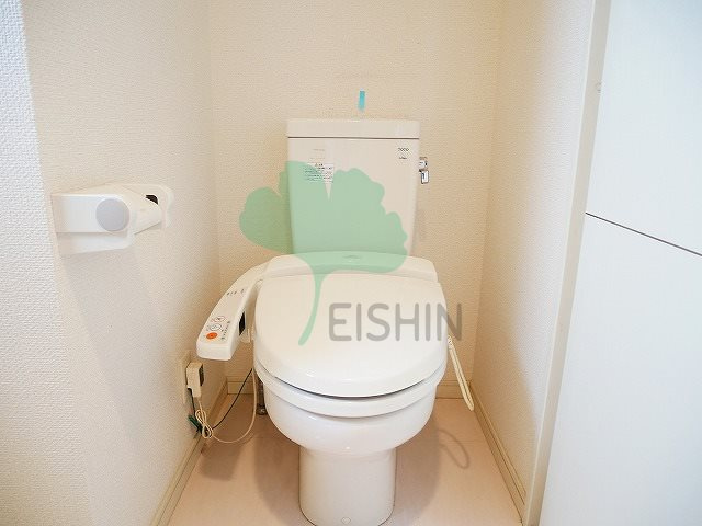 レジデンシャルヒルズ博多東のトイレ|清潔感のあるトイレです。