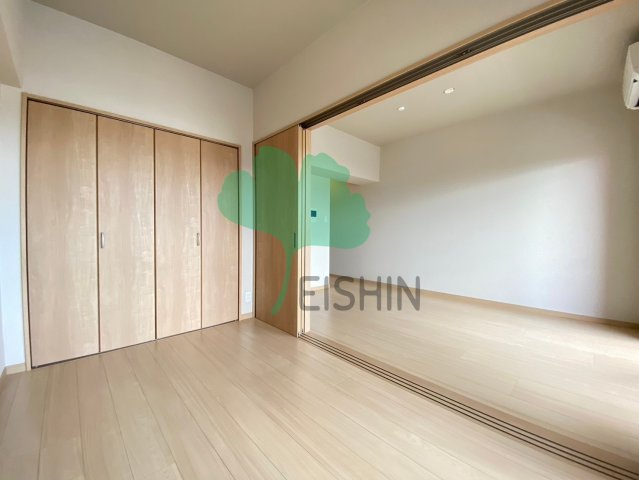 Calm Riviere箱崎(カルムリヴィエール箱崎)の居間・リビング