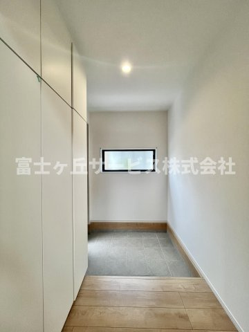 【玄関】 | 浜松市中央区西ケ崎町 2期 新築一戸建て | 玄関です