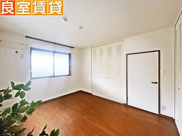 【寝室】 | パルナス岳見町 | 8.0帖