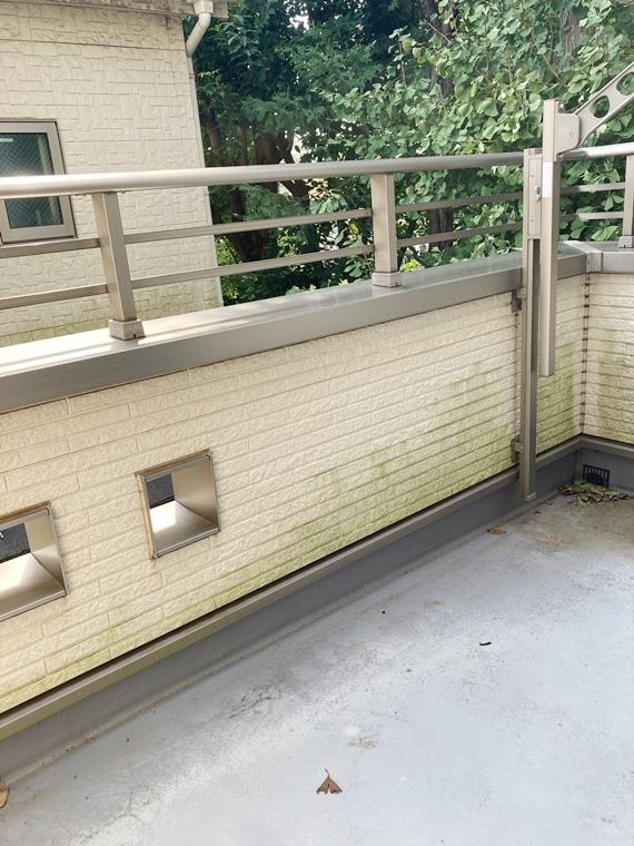 田柄戸建のバルコニー