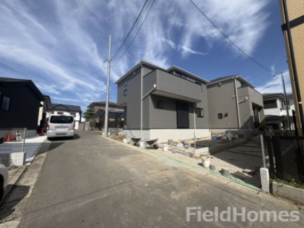 大磯町国府本郷新築戸建て　第1期2号棟の前面道路含む現地写真|前面道路含む現地写真です。