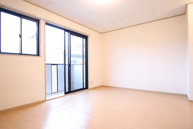12帖の洋室です♪