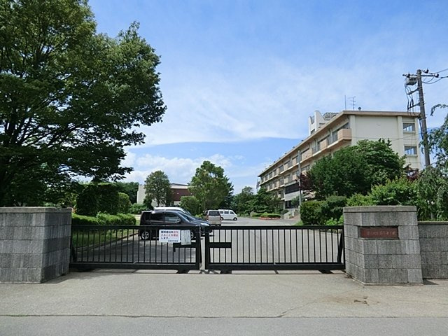 宮代町立前原中学校まで2000ｍ
