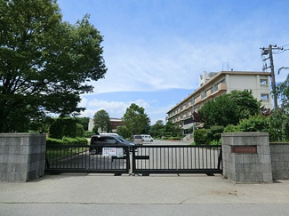 宮代町立前原中学校まで2000ｍ