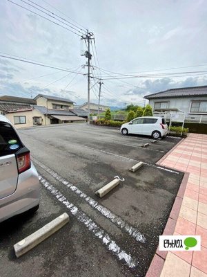 【駐車場】 | サンリットＢ