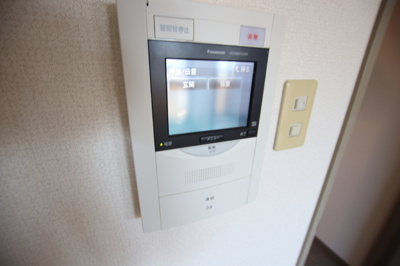 ★訪問者対応に安心のTVモニターホン★