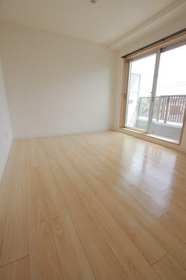 風通しのいいお部屋です(二面採光)
