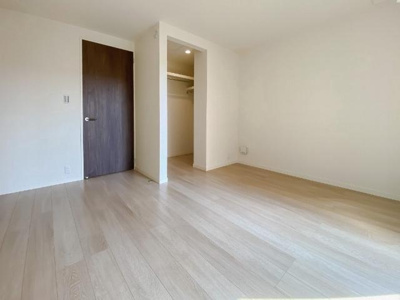 【収納】 | 六実４丁目戸建て貸家 | １階洋室収納