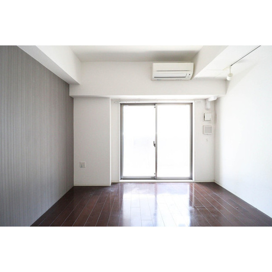  | SERENiTE本町エコート