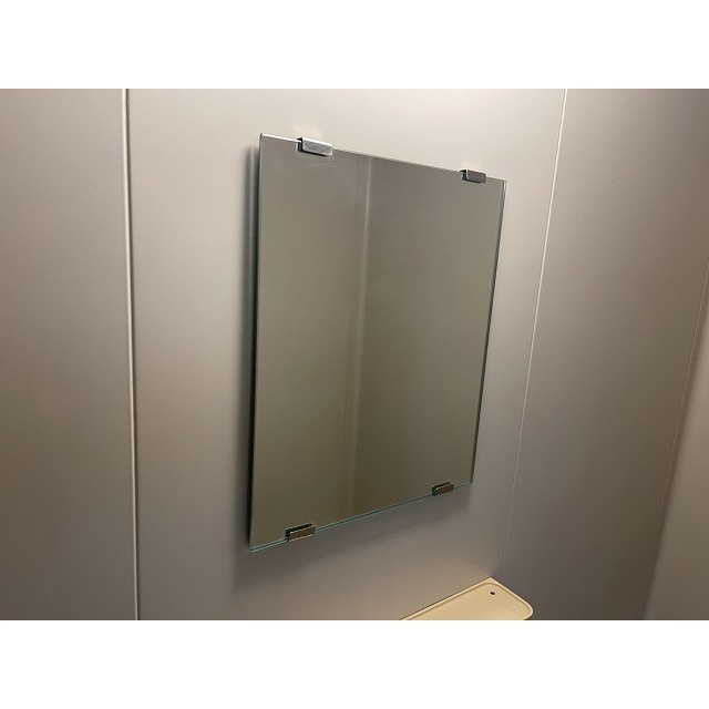 青葉台ハイツの浴室|鏡