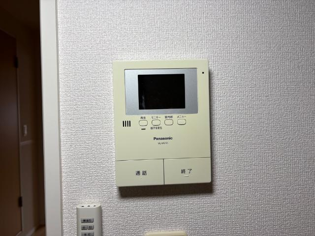 【内装】 | ガーデンシティ　B | カメラ付インターホン