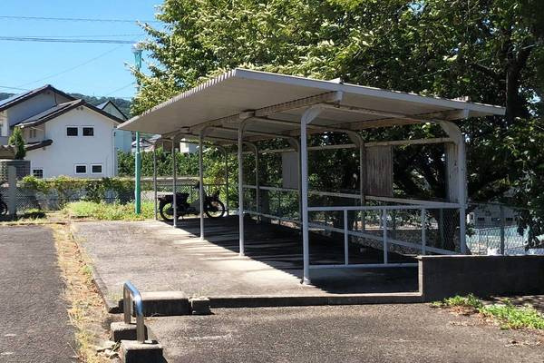 ビレッジハウス松山上野4号棟のその他