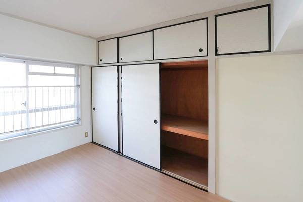 ビレッジハウス松山上野4号棟の収納|ビレッジハウスの同一物件・同一タイプの間取りの写真です