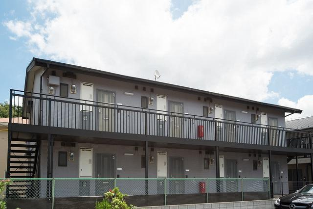 ドエル穴川の外観