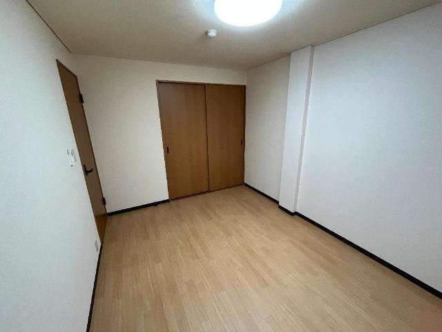 グレイススクエアの内装|中洋室