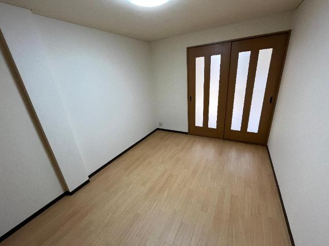 グレイススクエアの内装|中洋室