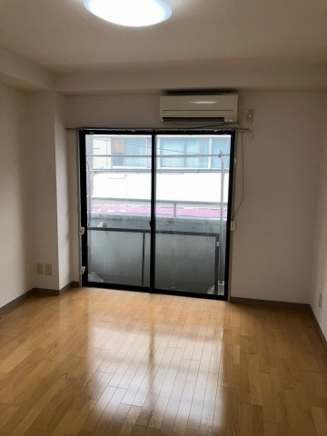 第二丸忠ビルの間取り