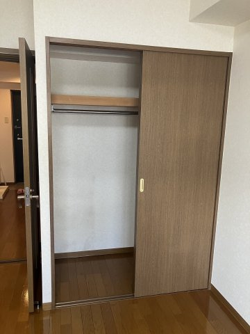 高円寺スルーエの収納