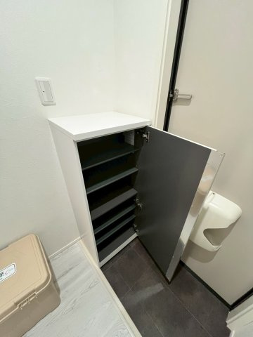 ヒルズ妙蓮寺の玄関|別部屋写真参考