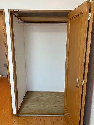 リズ松ヶ丘の収納