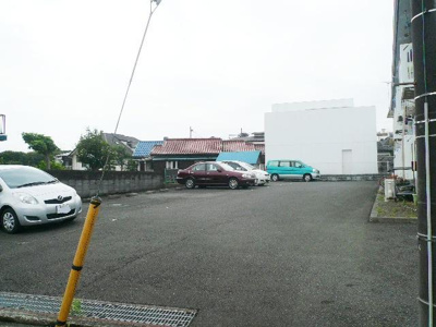敷地内駐車場(※空き状況要確認）